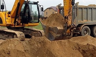 Выкопать яму экскаватором в Нижнем Тагиле от 934 руб. - 2Землекопа-Нжн 